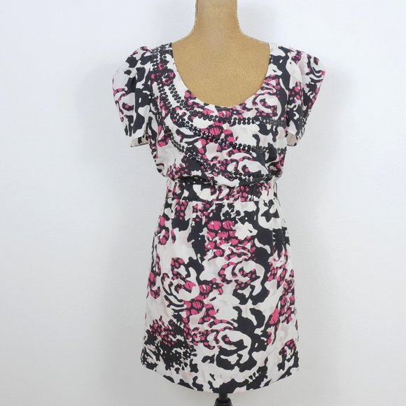 Guess Ivory Black Pink Abstract Sequin Detail Puff Short Sleeve SZ Small Dress - Picture 1 of 10